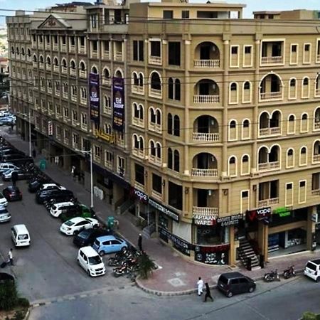 Northern Suites Bahria Town Равалпинди Екстериор снимка