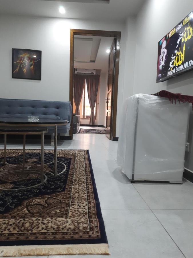 Northern Suites Bahria Town Равалпинди Екстериор снимка