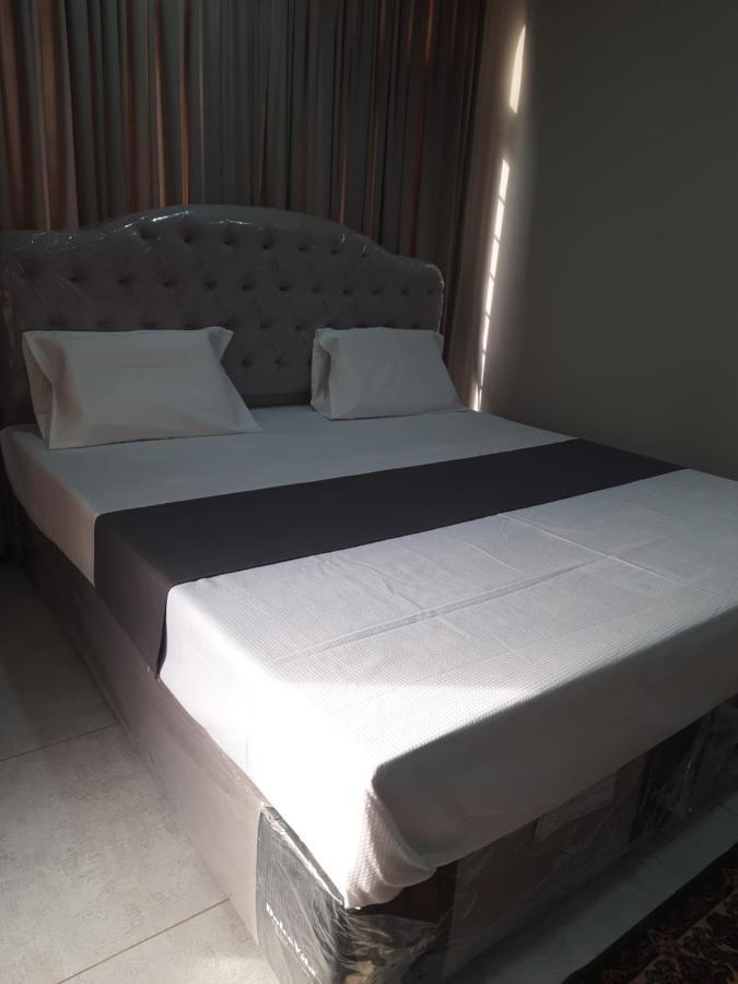 Northern Suites Bahria Town Равалпинди Екстериор снимка