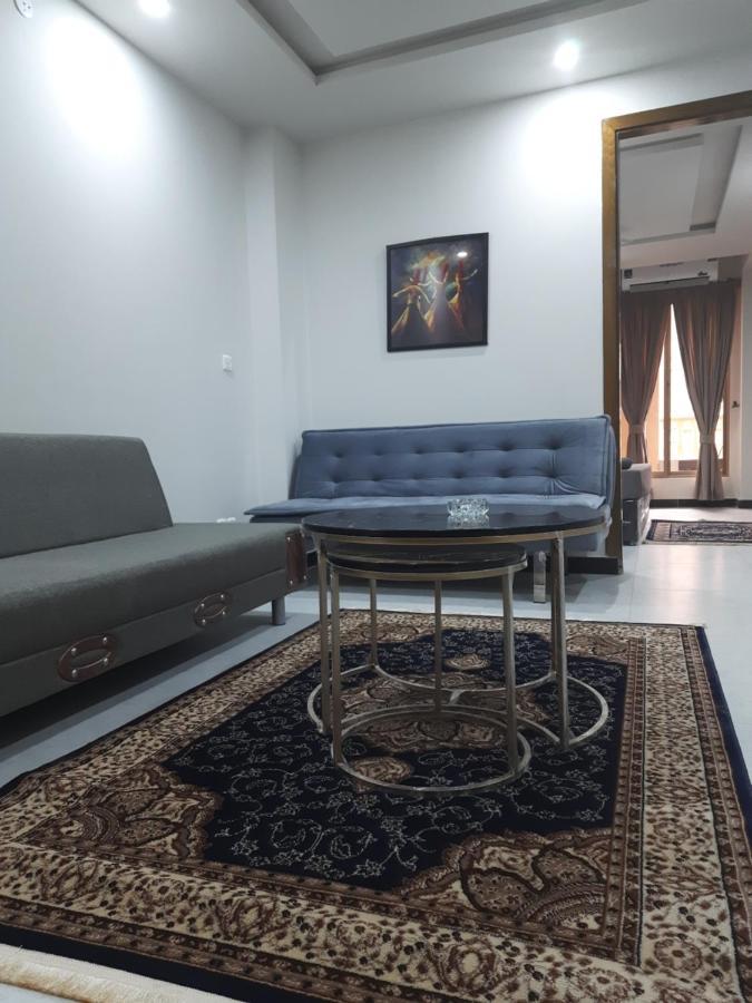 Northern Suites Bahria Town Равалпинди Екстериор снимка