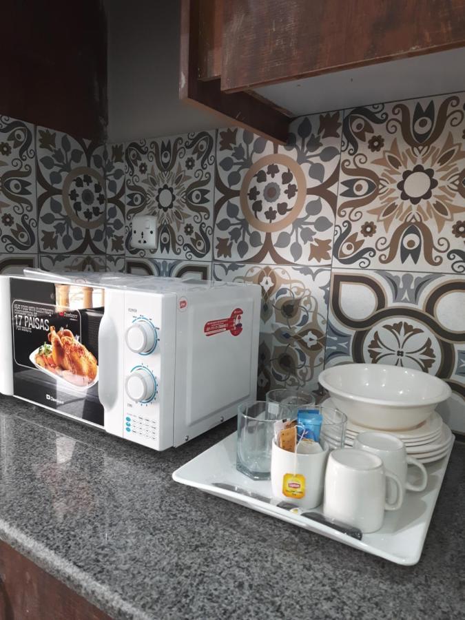 Northern Suites Bahria Town Равалпинди Екстериор снимка