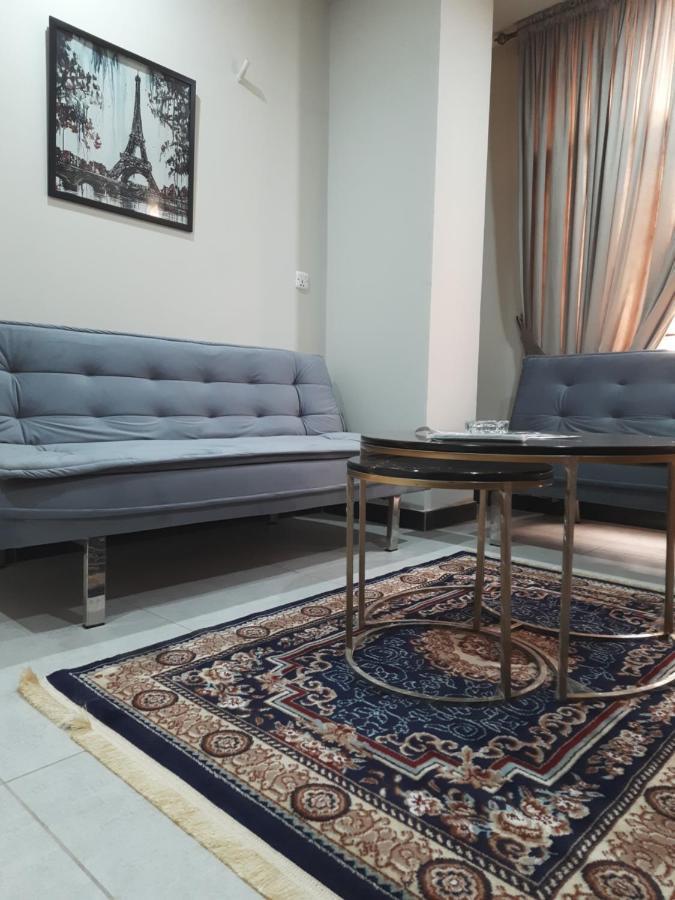 Northern Suites Bahria Town Равалпинди Екстериор снимка
