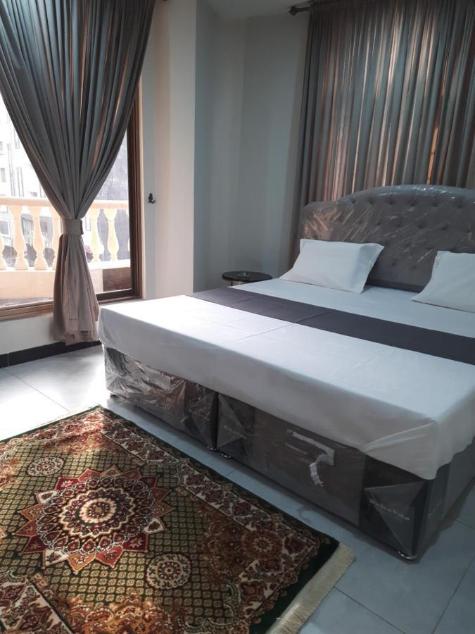 Northern Suites Bahria Town Равалпинди Екстериор снимка